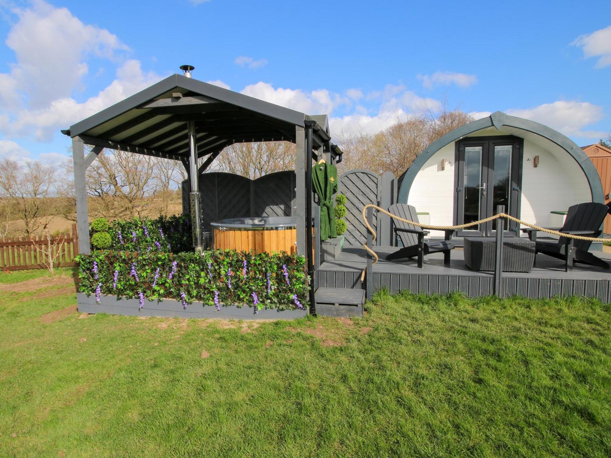 Cherry Pod Holiday home *